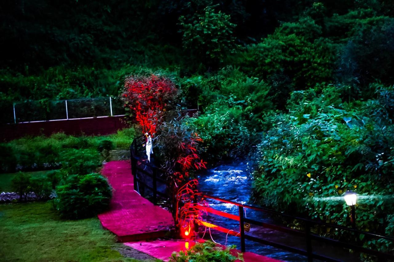 The Jungle Pool By Beyond Stay Nainital Eksteriør billede